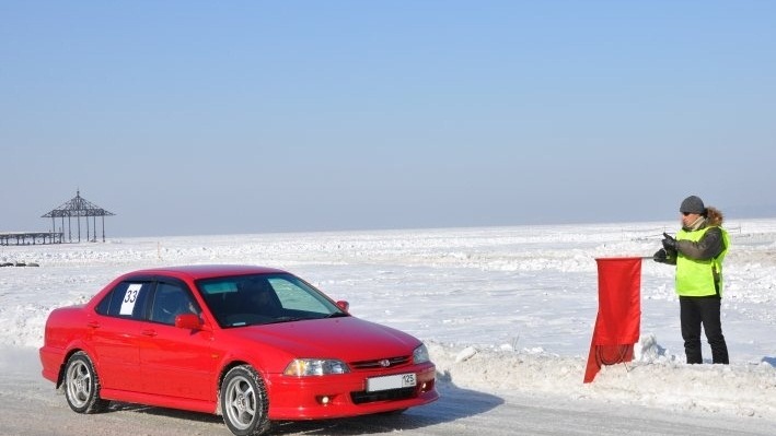 Honda Torneo красненький