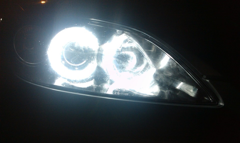 Фото в бортжурнале Mazda Axela (1G)