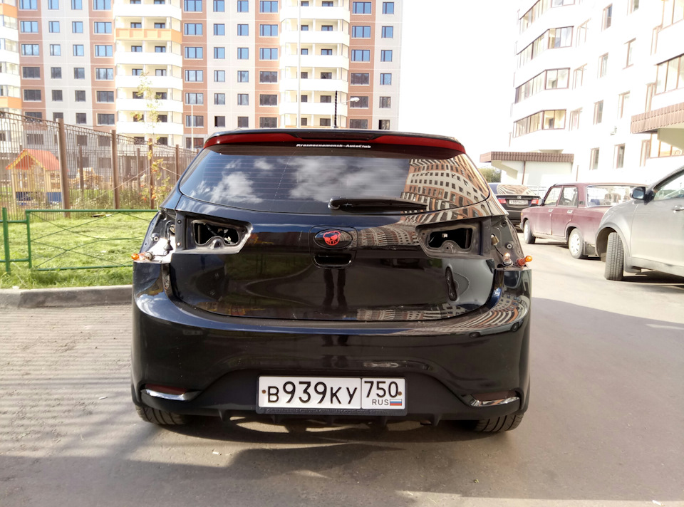 приехал, Андрей мне все снял. — KIA Rio 5-door (3G)