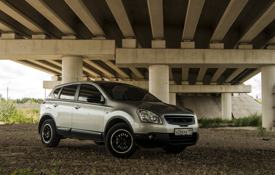 Фото в бортжурнале Nissan Qashqai (1G). Запчасти на фото: 2664K