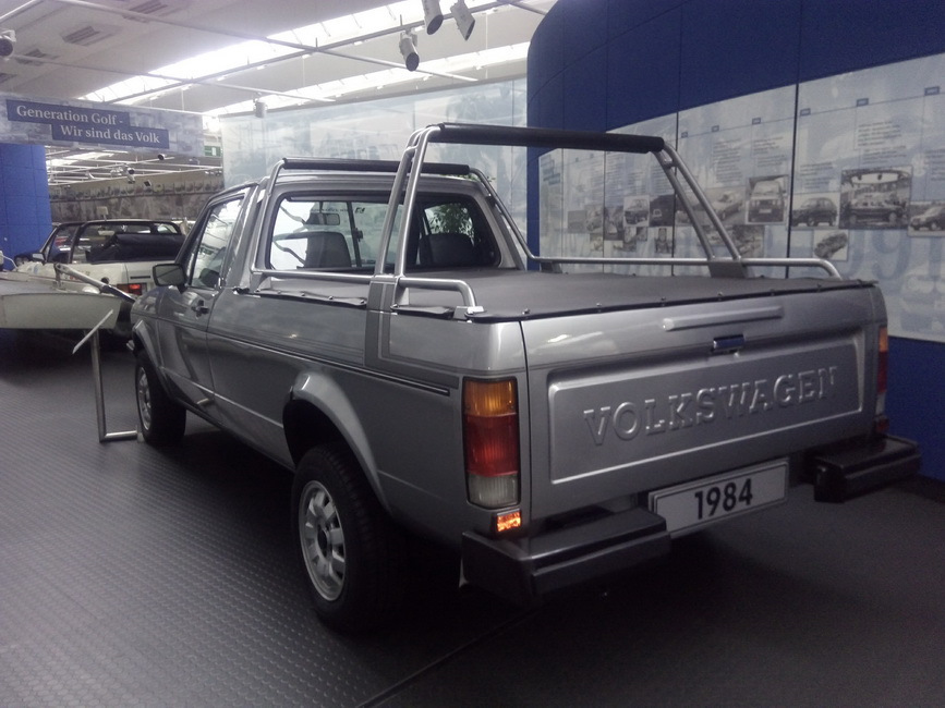 Фото 7. Вроде вчера эта моделька появилась. А 33 годка уже минуло. — Volkswagen Transporter T3
