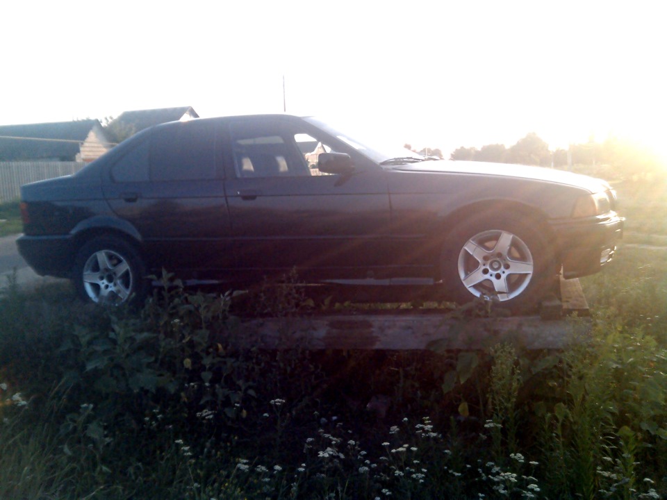 Photo from the logbook BMW 3 series (E36)