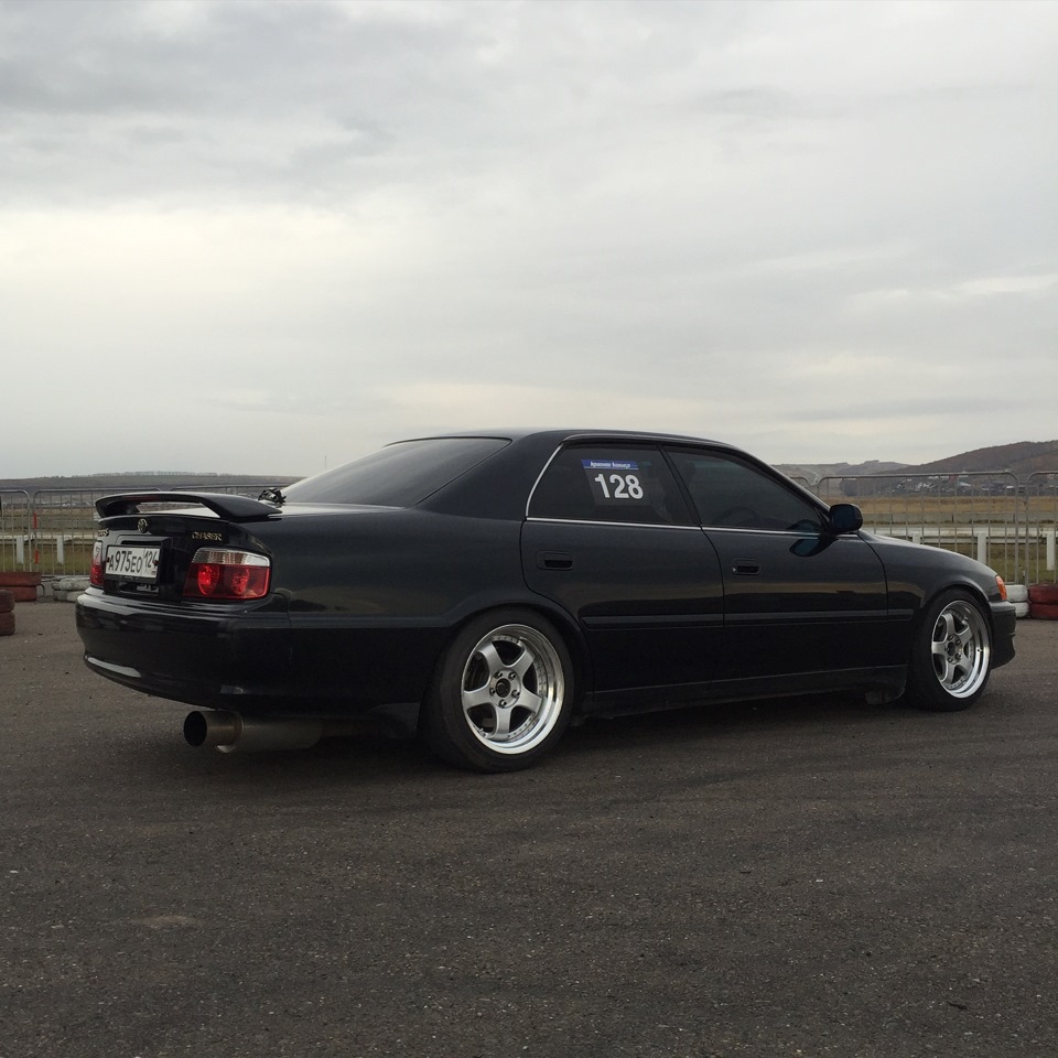 Фото в бортжурнале Toyota Chaser (100)