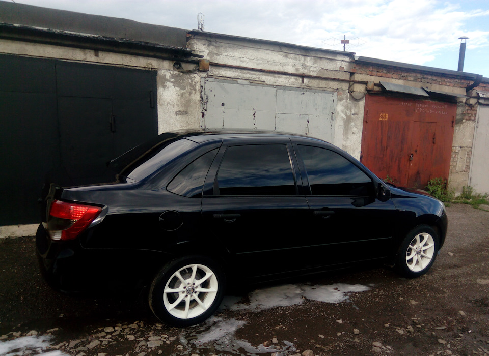 Фото в бортжурнале Lada Granta