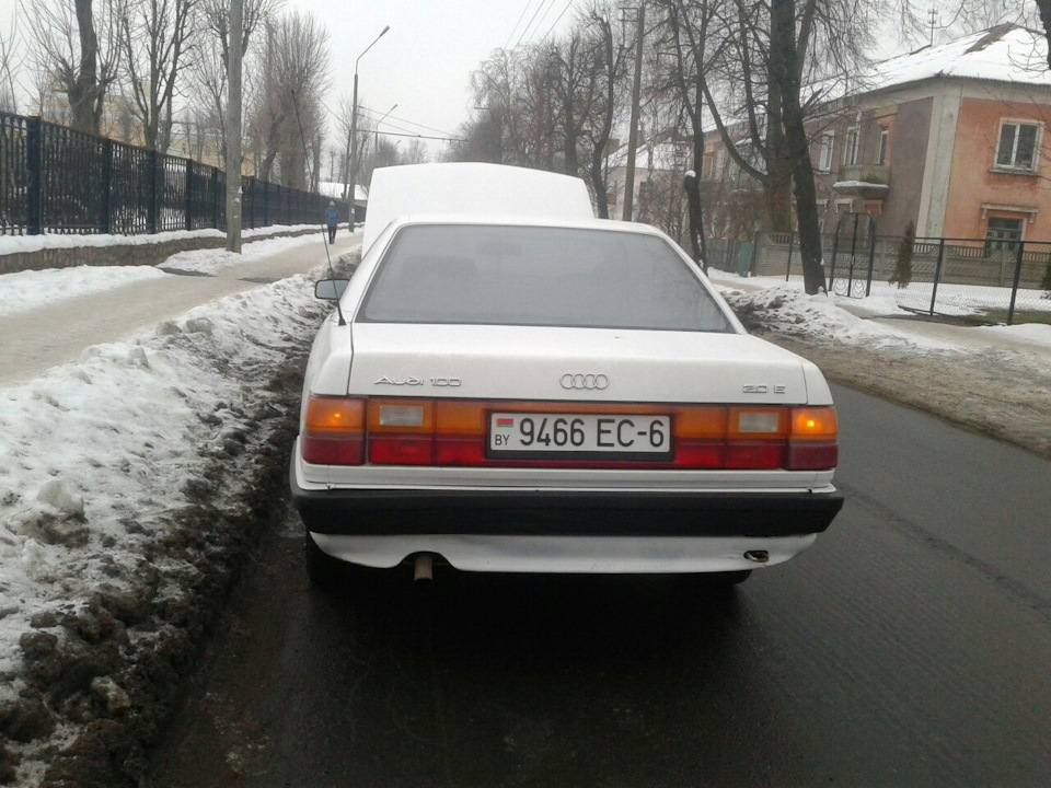 Фото в бортжурнале Audi 100 (C3)