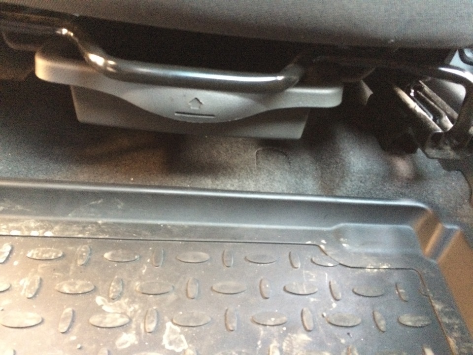 в закрытом установленном виде. — Chevrolet Spark (M300)