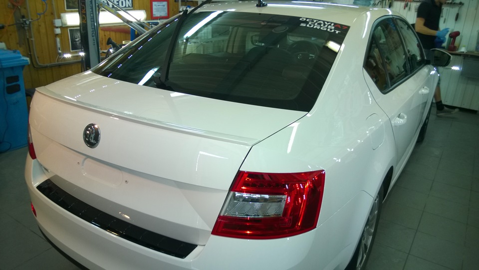 Она такая белая… — Skoda Octavia A7 Mk3