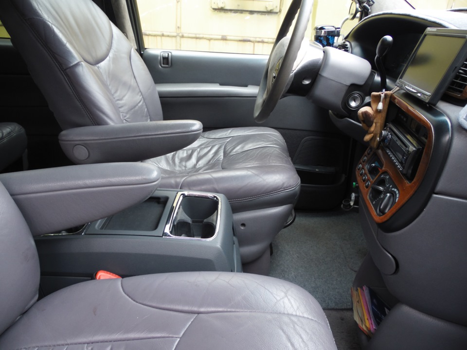 Фото в бортжурнале Dodge Caravan III