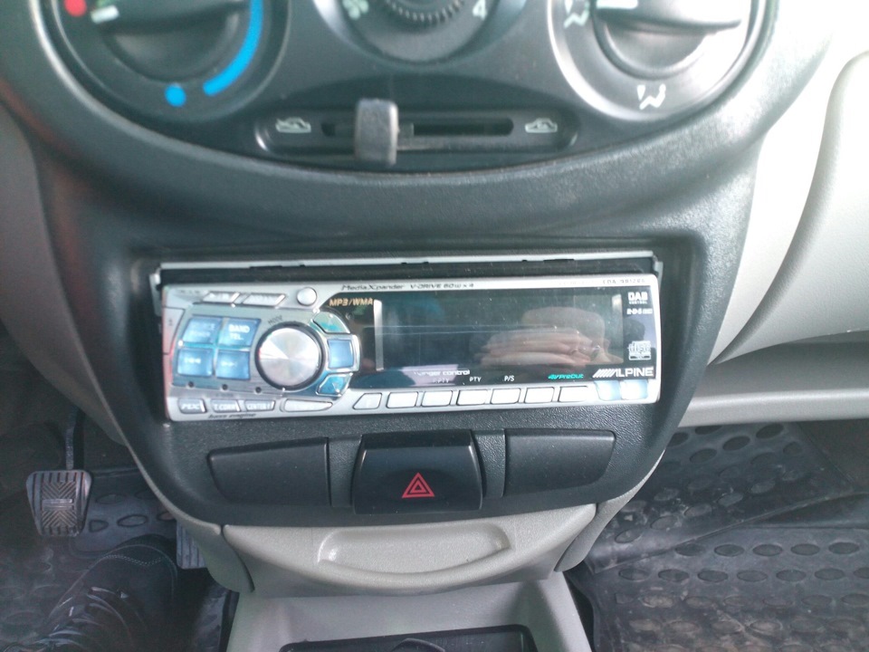Фото в бортжурнале Lada Калина Хэтчбек (1G)