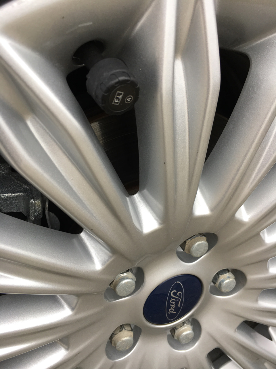 Фото в бортжурнале Ford Mondeo V