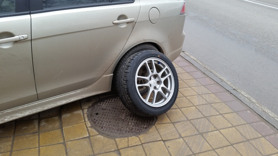 Фото в бортжурнале Mitsubishi Lancer X