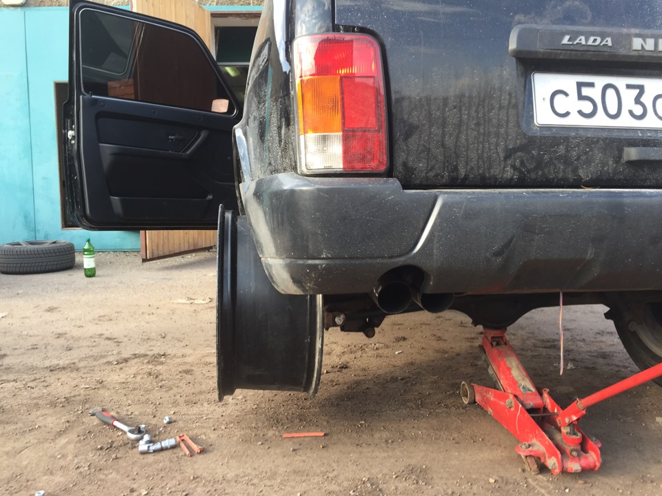 Фото в бортжурнале Lada 4x4 3D