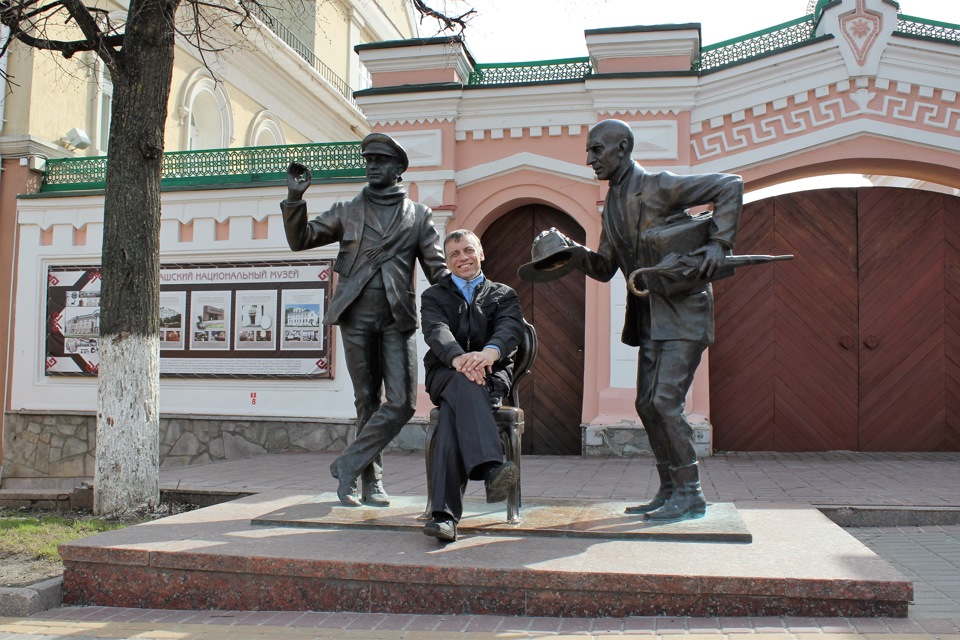 2 — Lada Ларгус