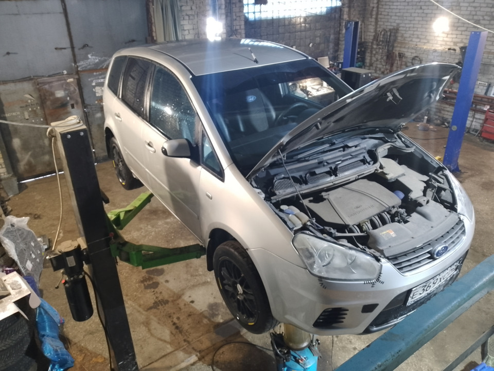 Фото в бортжурнале Ford C-Max I
