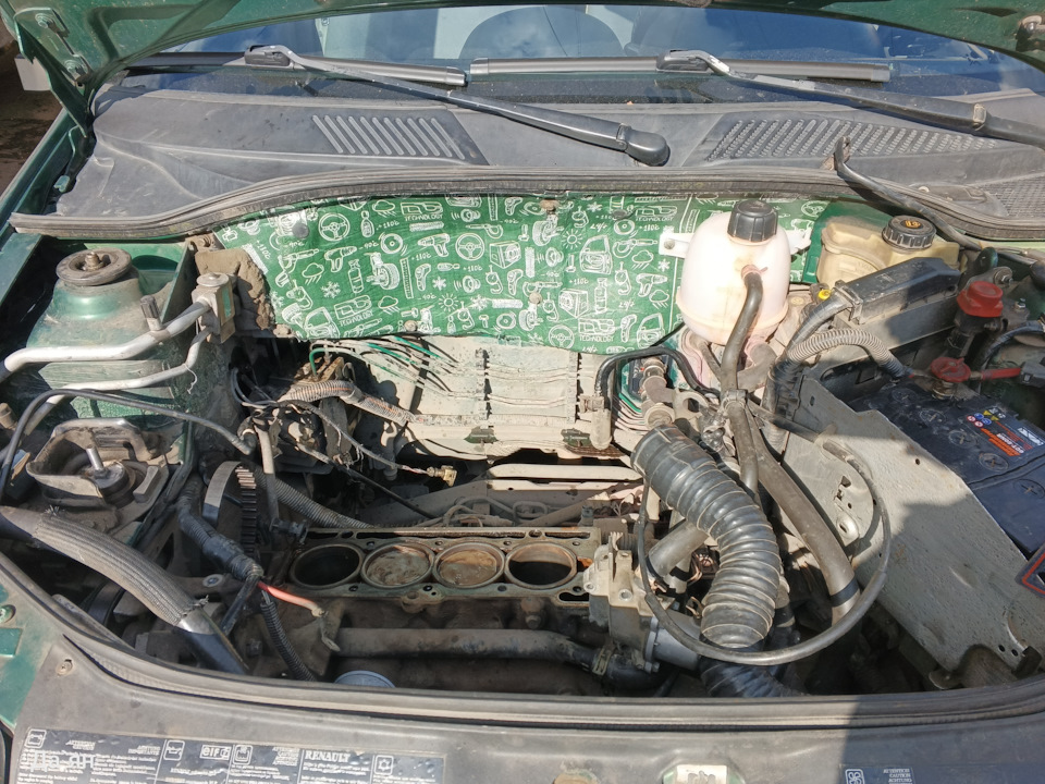 Photo from the logbook Renault Clio II