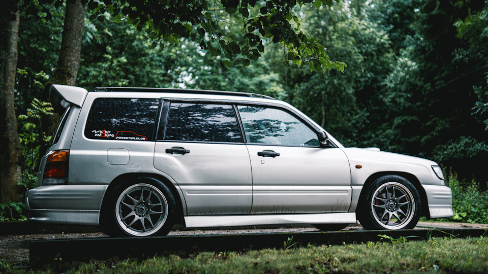Subaru Forester ✨Millennium Falcon✨
