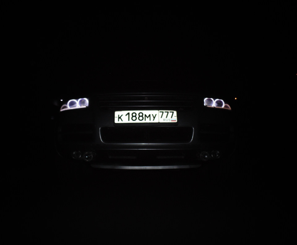 Фото в бортжурнале Volkswagen Touareg (1G)