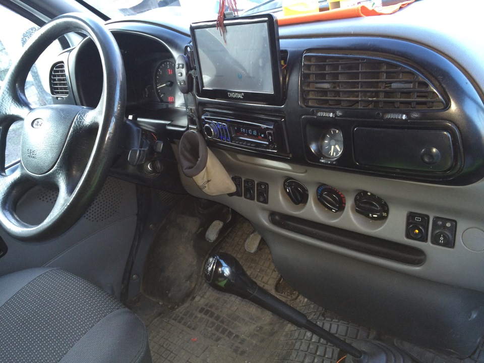 Фото в бортжурнале Ford Transit (4G). Запчасти на фото: FR1001