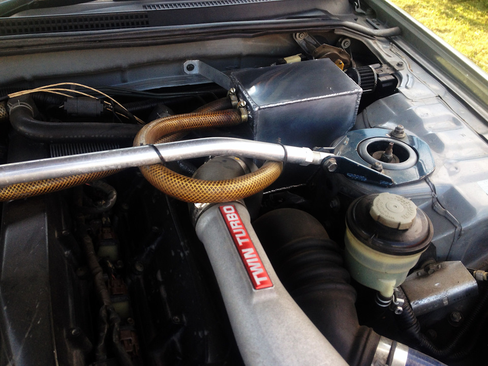 Фото в бортжурнале Nissan Skyline (R33 Series 2)