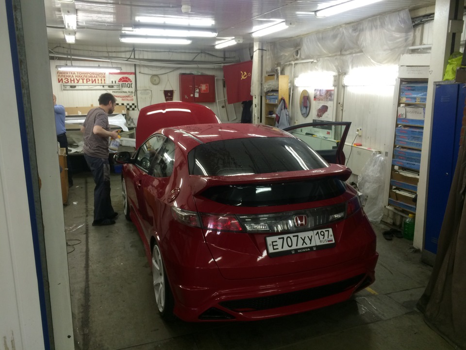 Фото в бортжурнале Honda Civic Type R (3G)