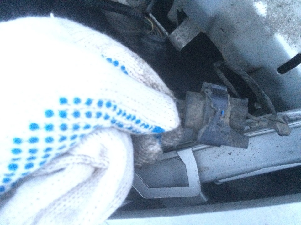 . — Ford Focus Hatchback II