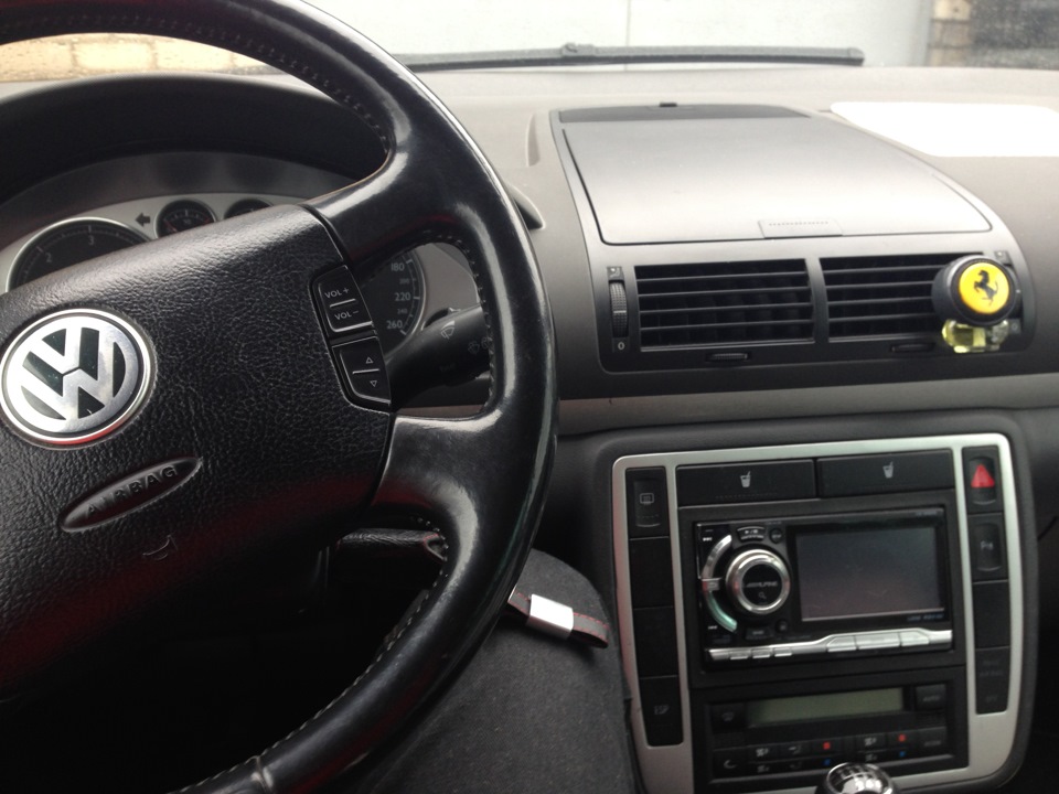 Фото в бортжурнале Volkswagen Sharan (1G)