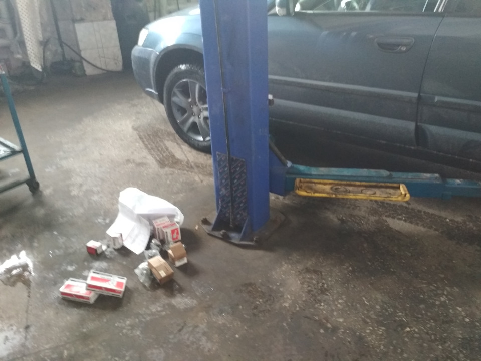 Фото в бортжурнале Subaru Outback (BP)