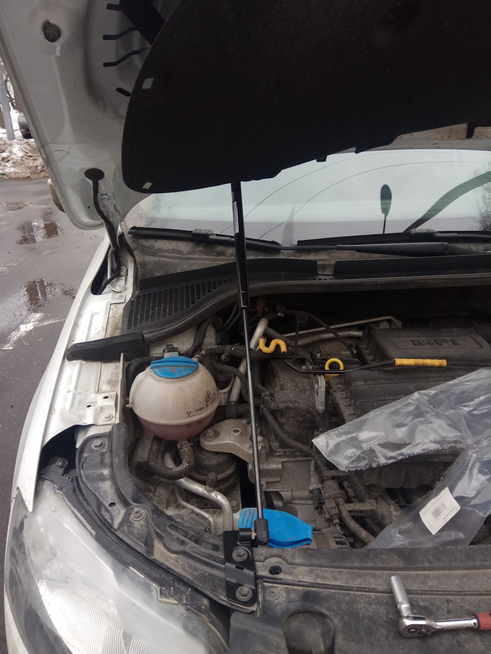 Фото в бортжурнале Skoda Rapid (1G)