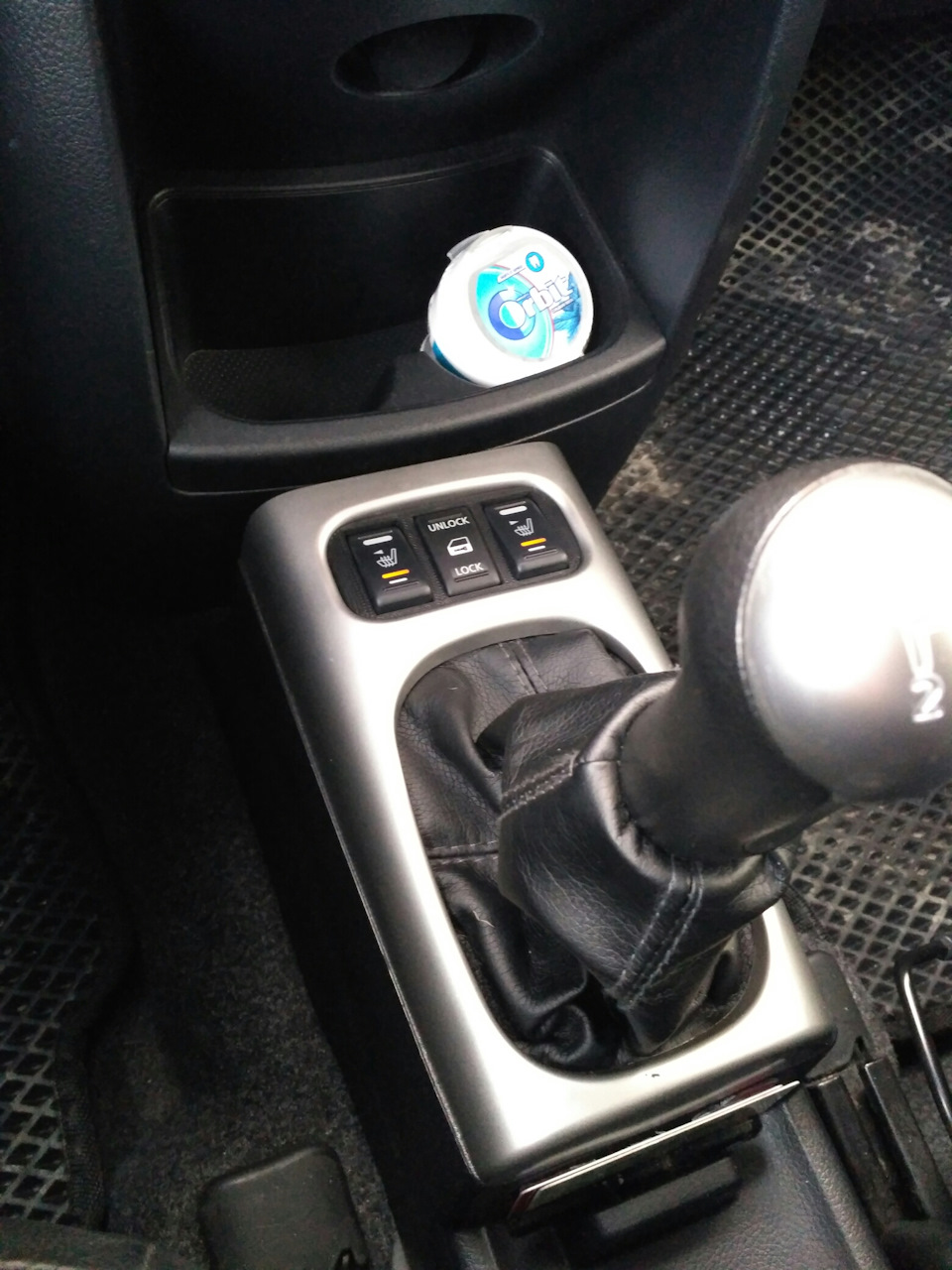 Фото в бортжурнале Nissan Note (1G)