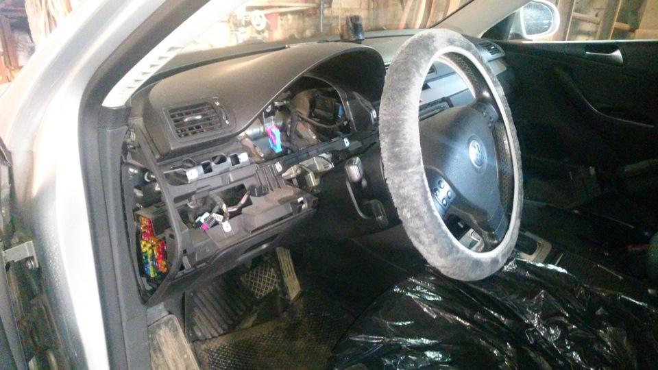 Фото в бортжурнале Volkswagen Passat Variant (B6)