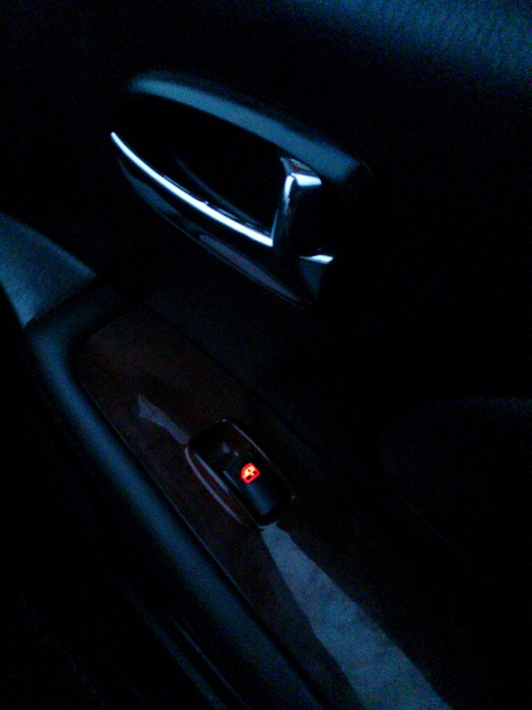 правая передняя… — Hyundai Sonata IV (EF)