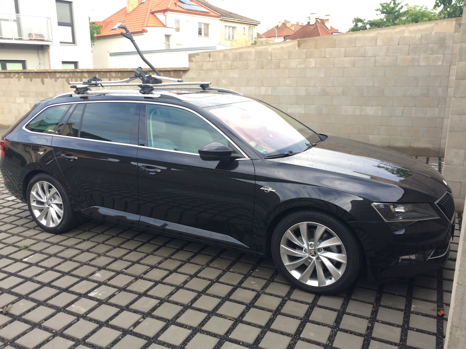примерил сразу крепления 591- остались со старого — Skoda Superb Combi (Mk3)