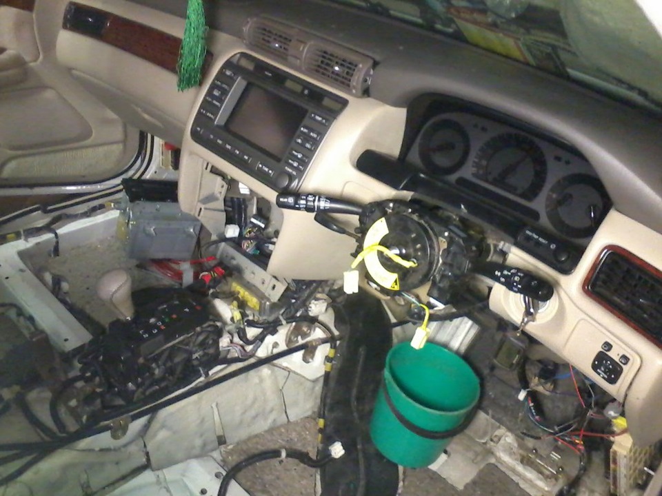 Фото в бортжурнале Toyota Crown Estate