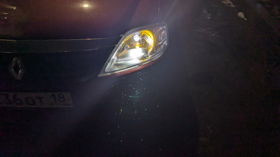Фото в бортжурнале Renault Logan (1G)