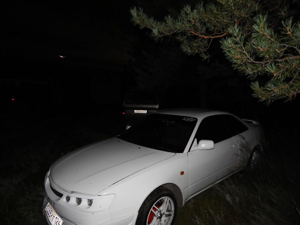 и так — Toyota Corolla Levin (AE110/111)