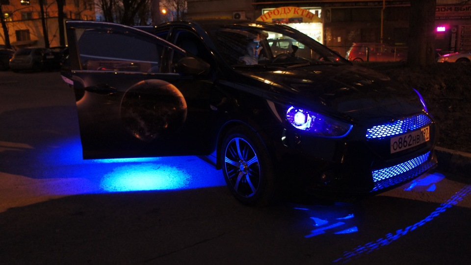 Hyundai Solaris Hatchback Cosmik