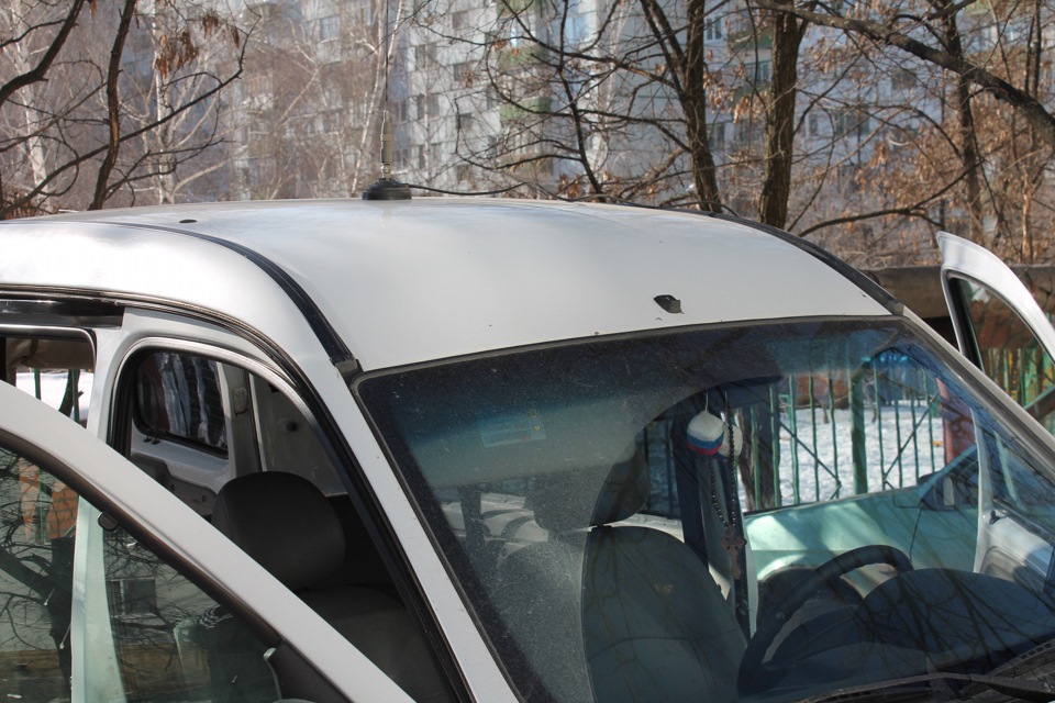 Антенку взял магнитную, не очень длинную… Оптимальный размерчик))) — Renault Kangoo (1G)