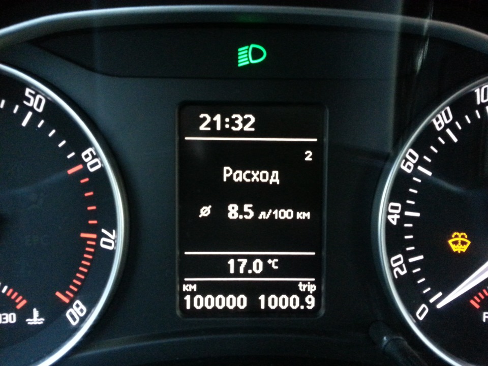 суточный пробег специально не обнулял, само так вышло)) — Skoda Octavia Scout A5 Mk2