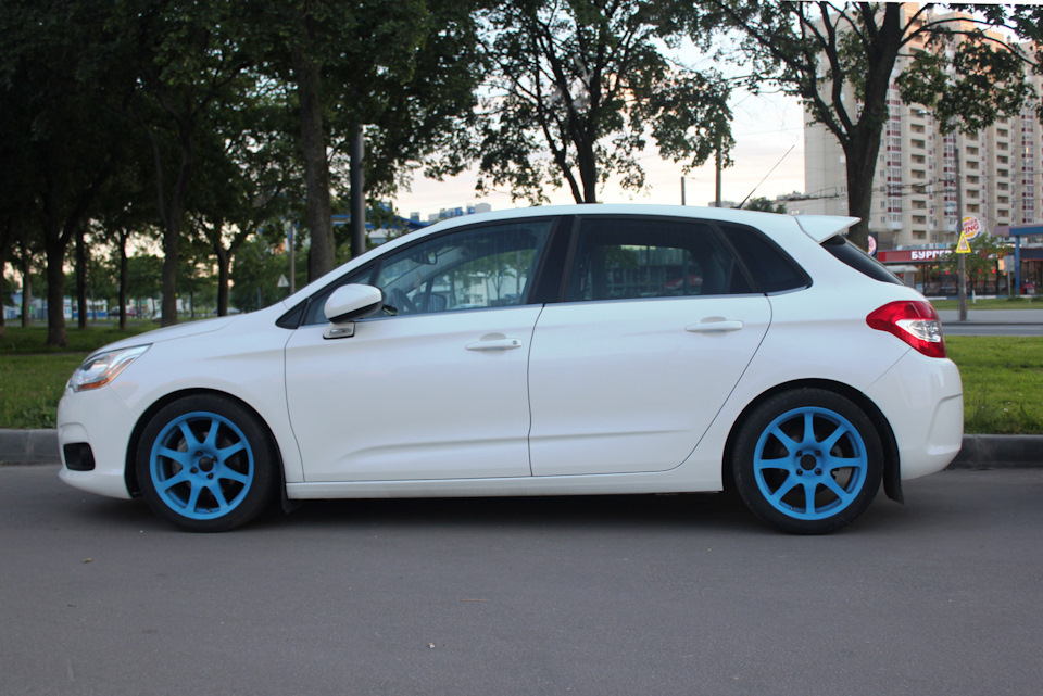Фото в бортжурнале Citroen C4 (2G)