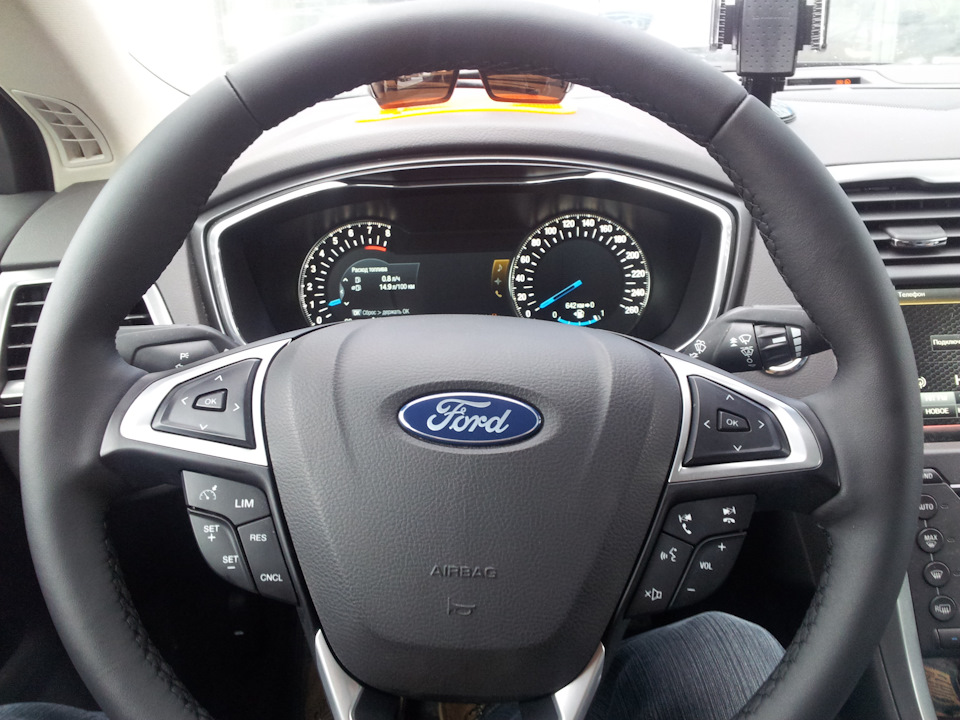 Фото в бортжурнале Ford Mondeo V