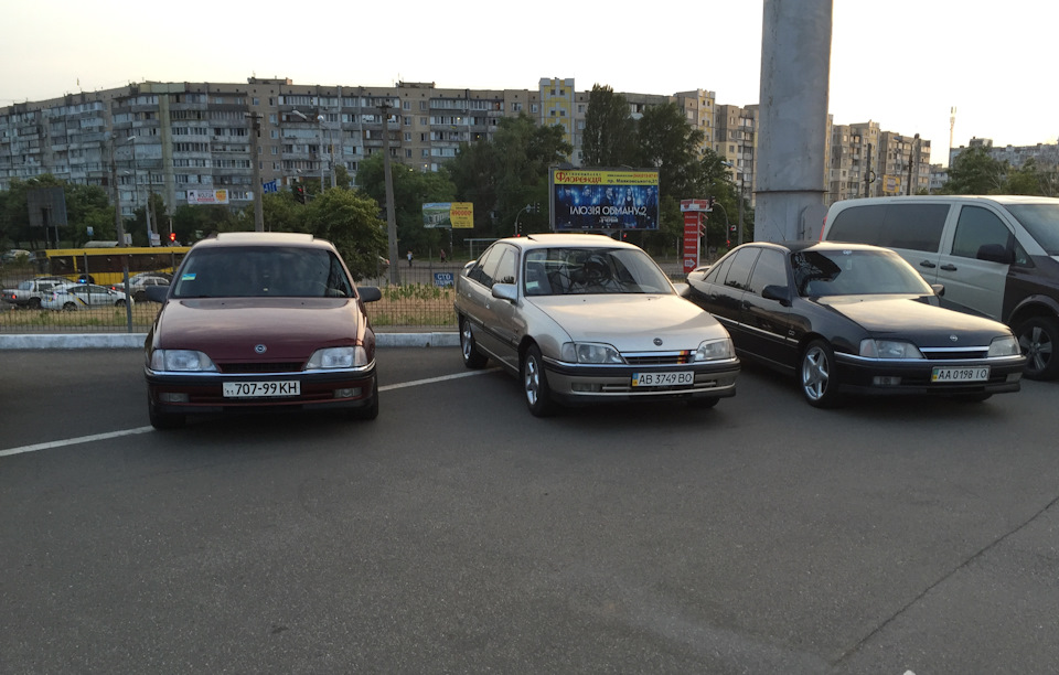 Фото в бортжурнале Opel Omega A. Запчасти на фото: 3749801