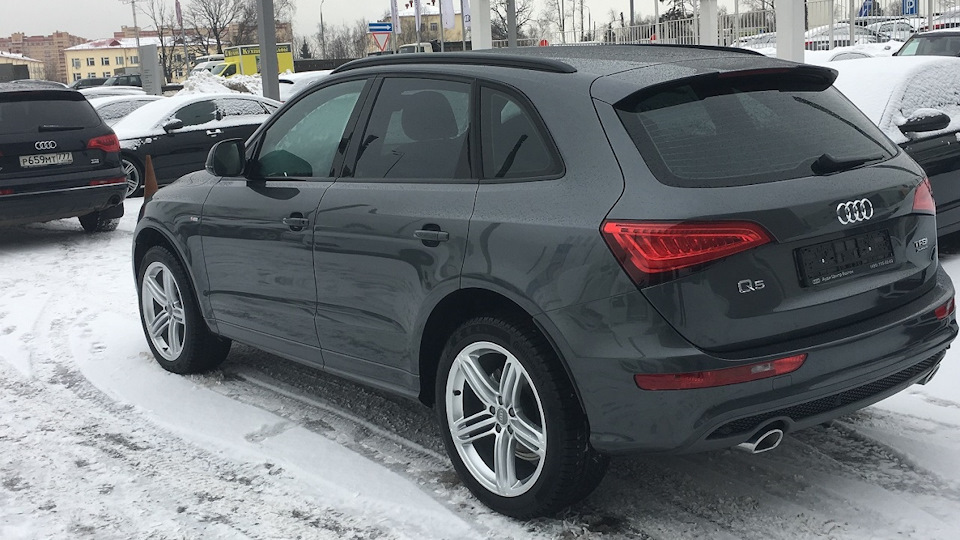 Audi Q5 Серый МышЪ