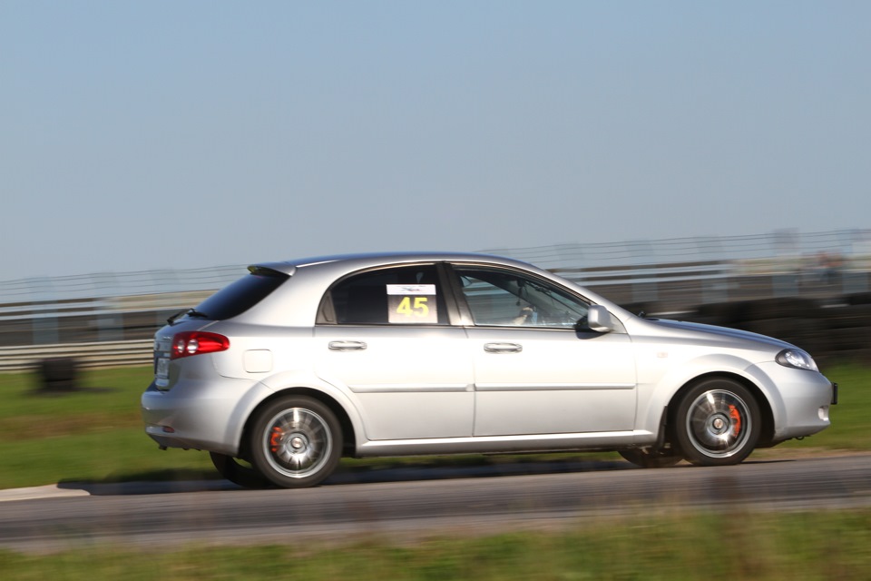 Фото в бортжурнале Chevrolet Lacetti 5D