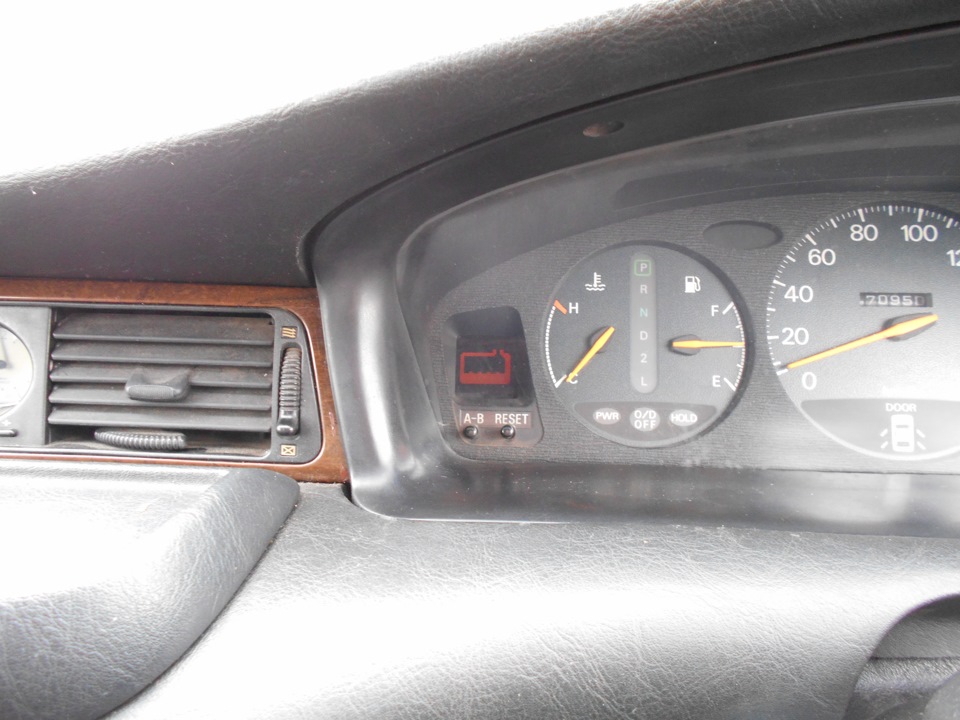 Фото в бортжурнале Mitsubishi Diamante (1G)