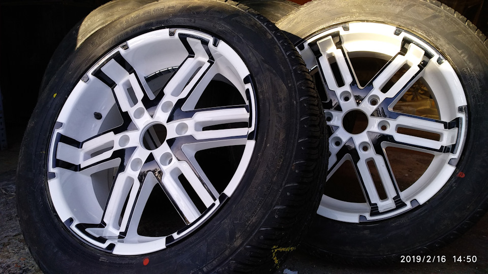 . — Hyundai Grand Starex