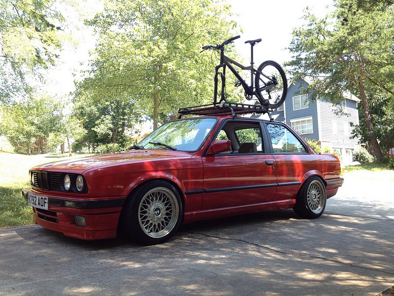 аж орёт! — BMW 3 series (E30)