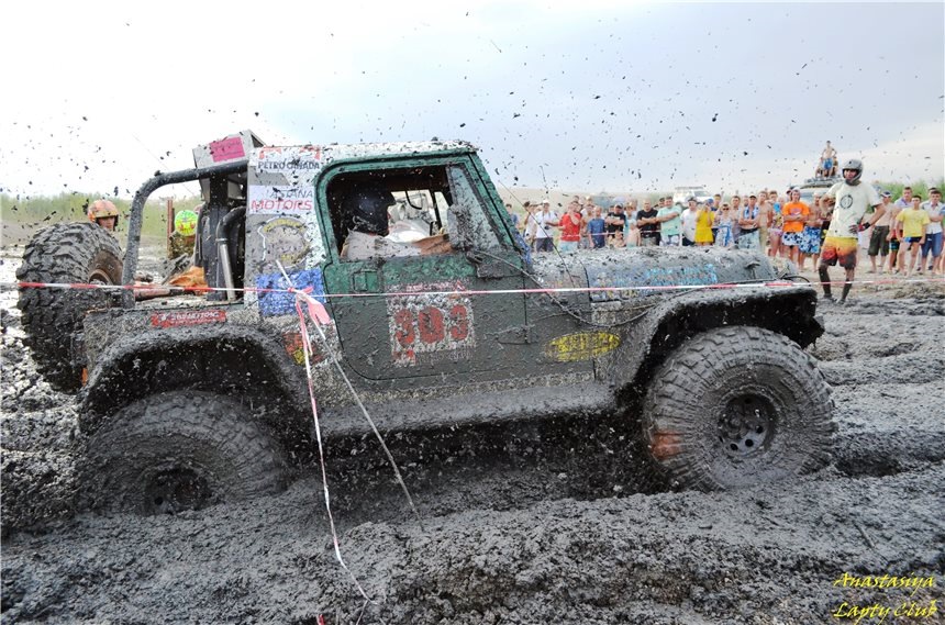 Фото в бортжурнале Jeep Wrangler (YJ)