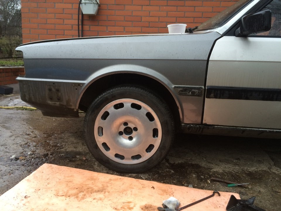 Фото в бортжурнале Audi 80 (B2)