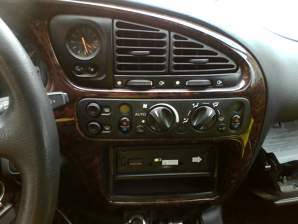 Photo from the logbook Ford Scorpio I