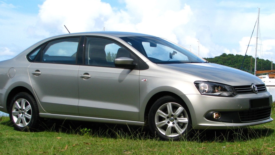 Volkswagen Polo Sedan